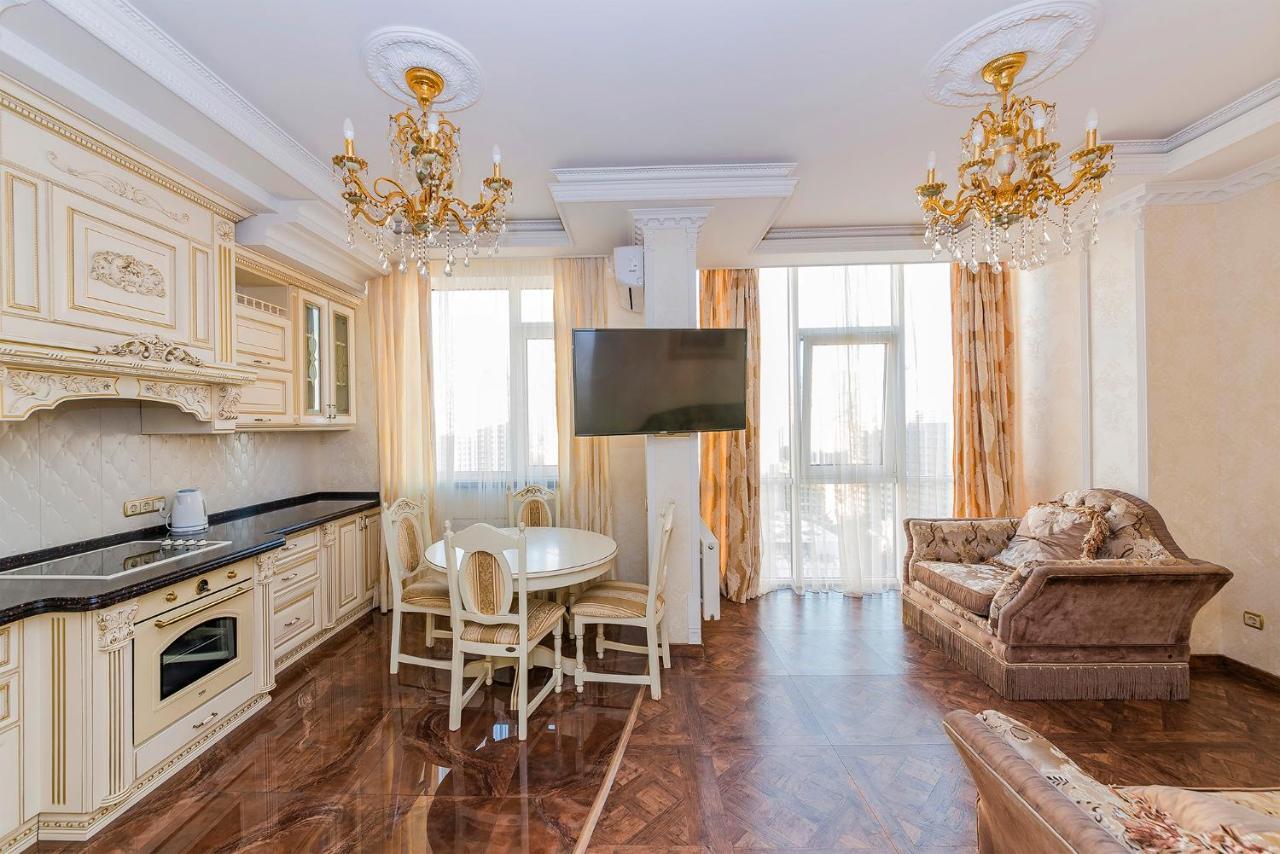 16Th Floor Arcadia Apartman Odessza Kültér fotó